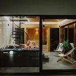 דירה Maciejowe Wzgorze Z Dwoma Niezaleznymi Apartamentami Ze - Sauna, Jacuzzi, Teznia, Izba Solna I Solankowa, Balia Na Wylacznosc Z Hydromasazami *