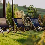 Maciejowe Wzgorze Z Dwoma Niezaleznymi Apartamentami Ze - Sauna, Jacuzzi, Teznia, Izba Solna I Solankowa, Balia Na Wylacznosc Z Hydromasazami דירה רבקה