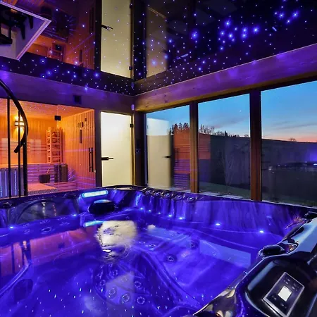 Maciejowe Wzgorze Z Dwoma Niezaleznymi Apartamentami Ze - Sauna, Jacuzzi, Teznia, Izba Solna I Solankowa, Balia Na Wylacznosc Z Hydromasazami 公寓
