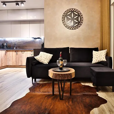 Maciejowe Wzgorze Z Dwoma Niezaleznymi Apartamentami Ze - Sauna, Jacuzzi, Teznia, Izba Solna I Solankowa, Balia Na Wylacznosc Z Hydromasazami * 拉布卡