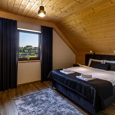 Maciejowe Wzgorze Z Dwoma Niezaleznymi Apartamentami Ze - Sauna, Jacuzzi, Teznia, Izba Solna I Solankowa, Balia Na Wylacznosc Z Hydromasazami