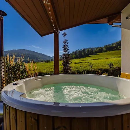 Maciejowe Wzgórze: Dual With Exclusive Retreat Apartment