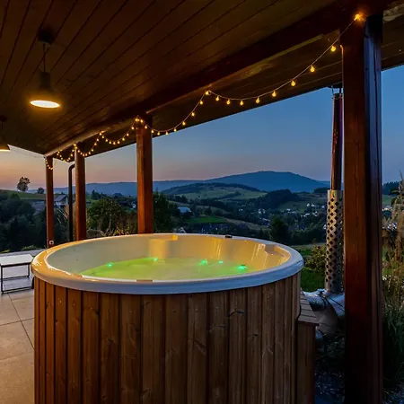 Maciejowe Wzgórze: Dual With Exclusive Retreat Apartment Rabka